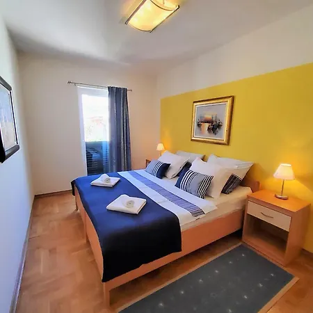 Apartments Petra I Karlo Turanj Room photo