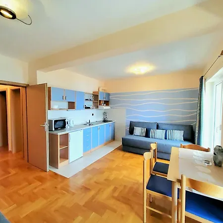 Apartments Petra I Karlo Turanj Room photo