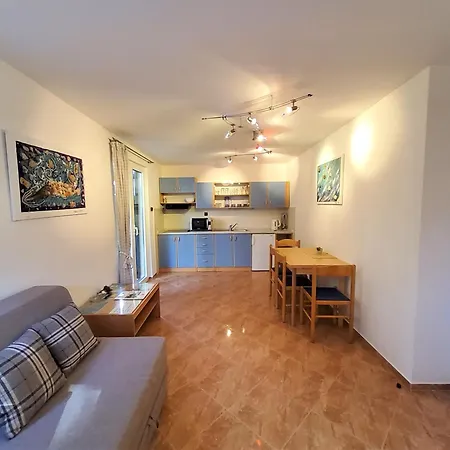 Apartments Petra I Karlo Turanj Room photo