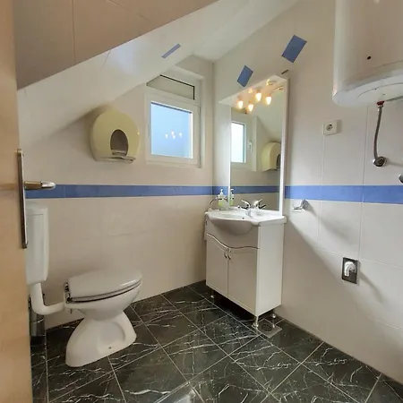 Apartments Petra I Karlo Turanj Room photo