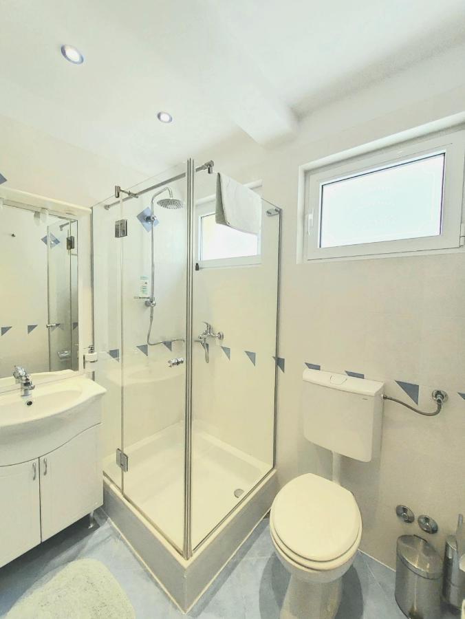 Apartment Petra I Karlo *