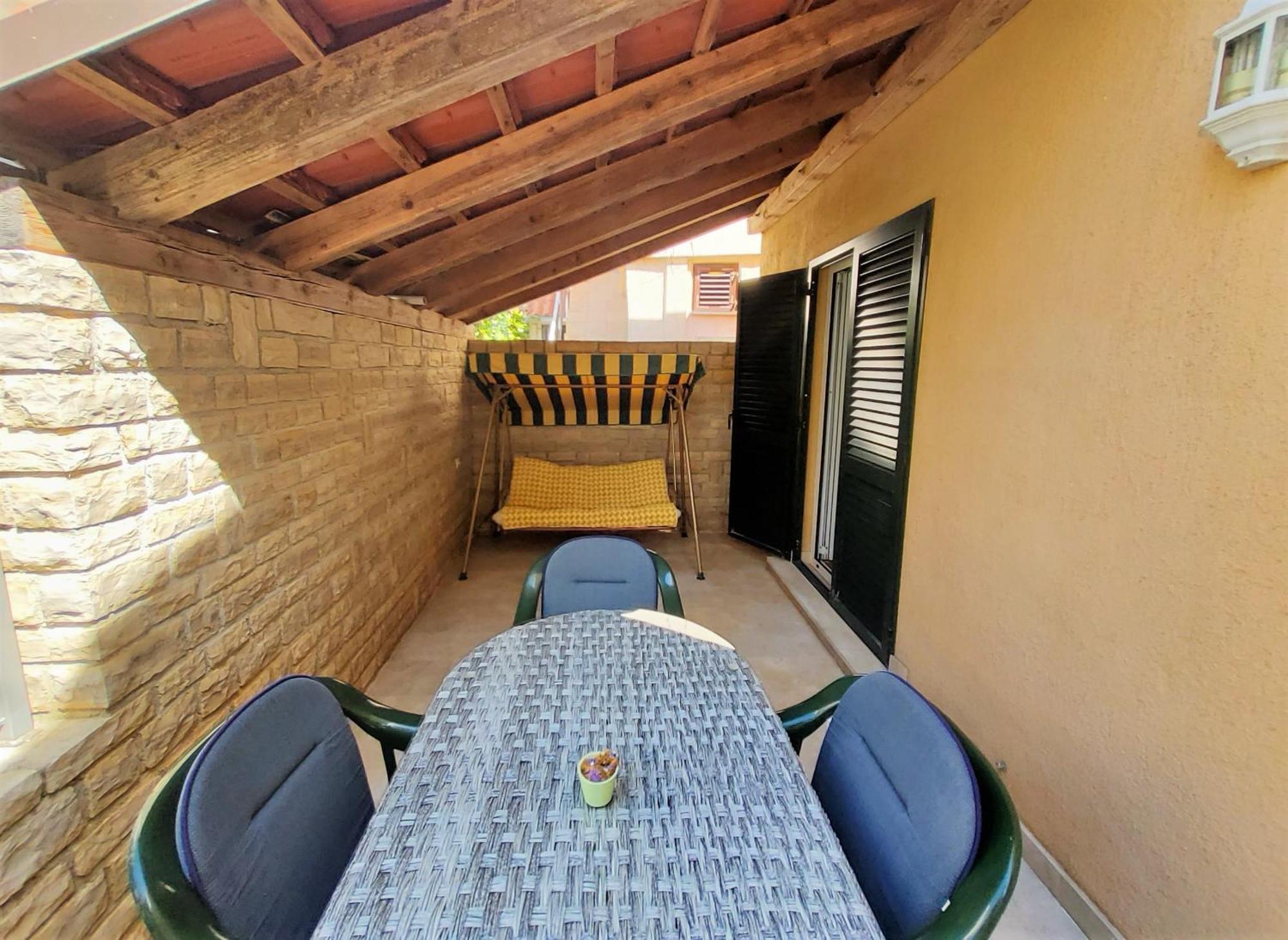 Apartment Petra I Karlo *